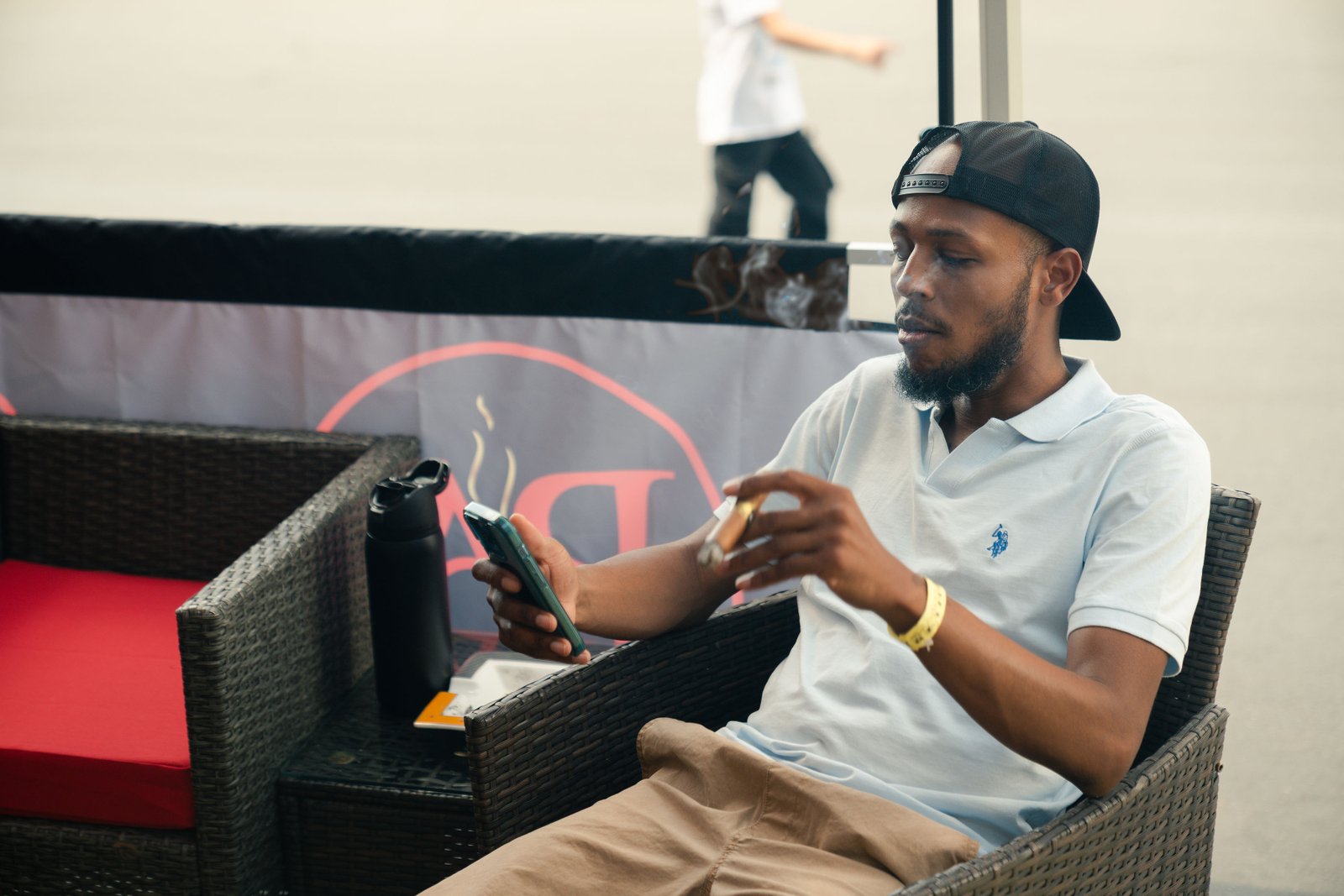 Ambient cigar lounge atmosphere