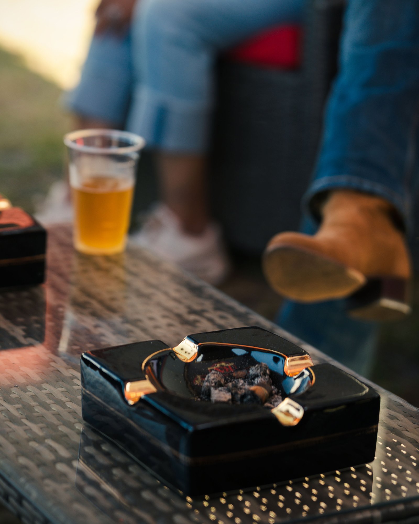 Outdoor VIP cigar setting